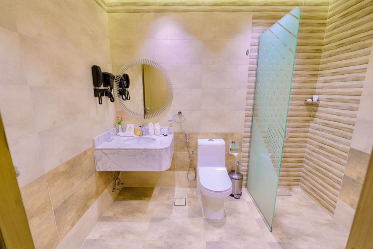 Wissam Al-Hawra Hotel Umm Lajj Exterior photo