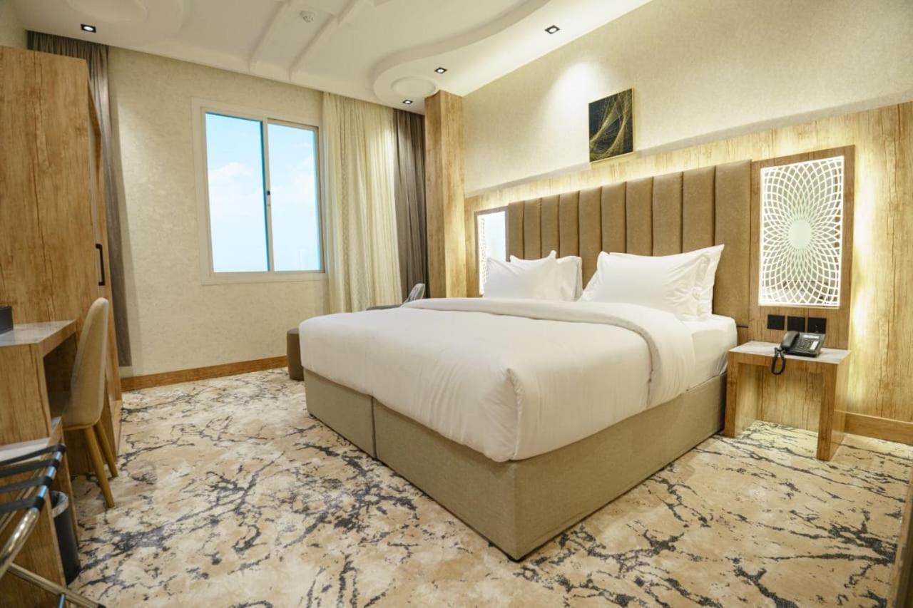Wissam Al-Hawra Hotel Umm Lajj Exterior photo